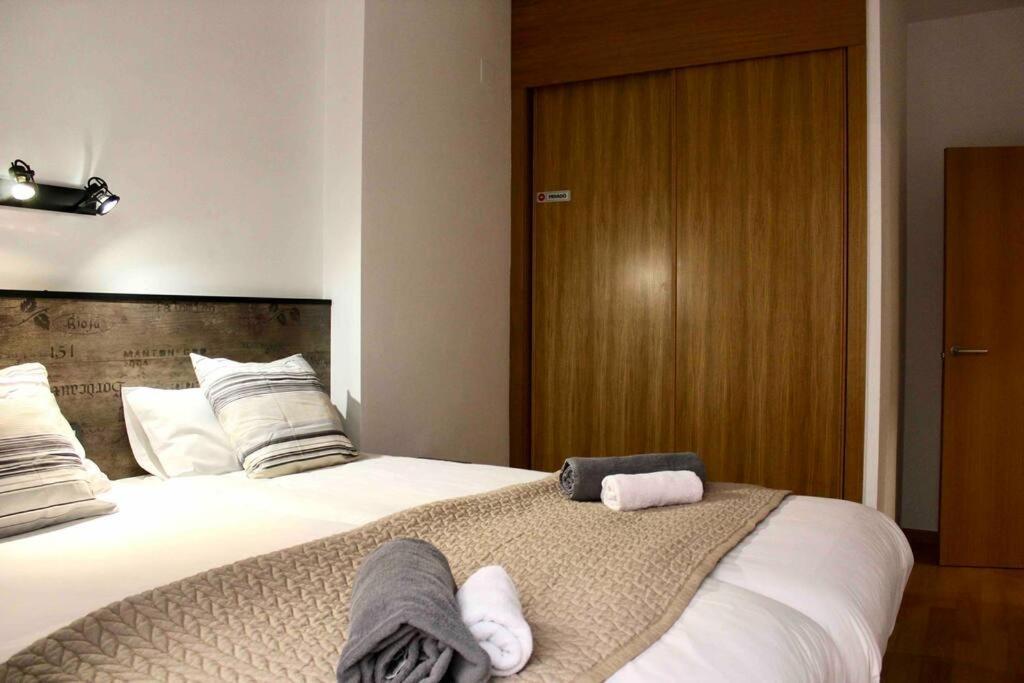 Apartment Downtown Jinetes Deluxe With Pool & Free Parking Málaga